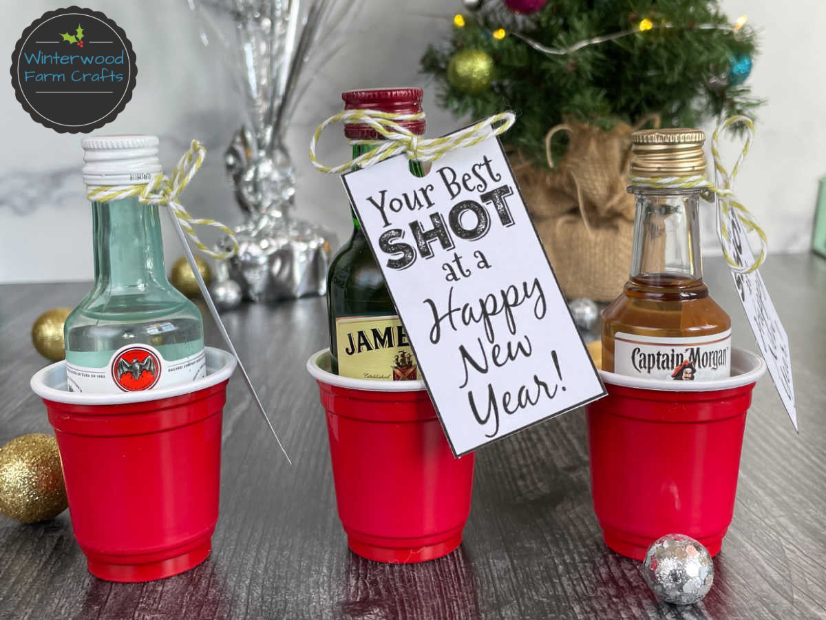 New Year's Eve Gift Alcohol Favor Gift Tags